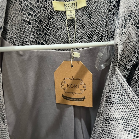 Snake print jacket - Picture 3 of 5